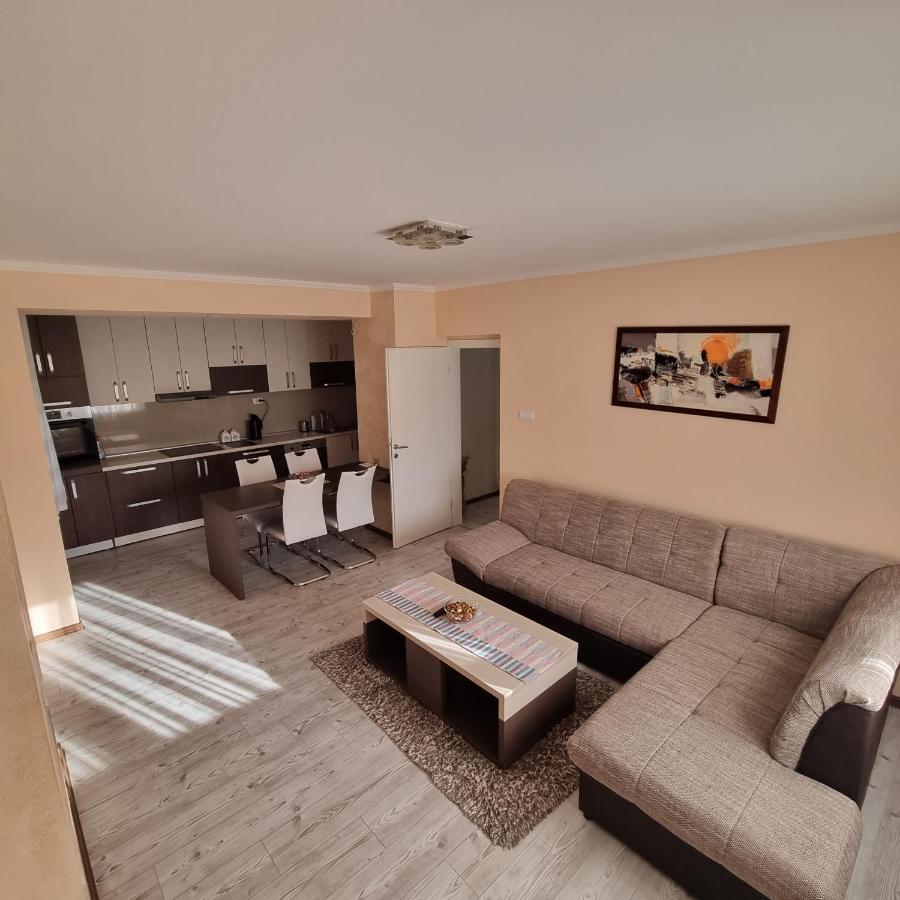 Koks Apartmans Subotica Exteriör bild